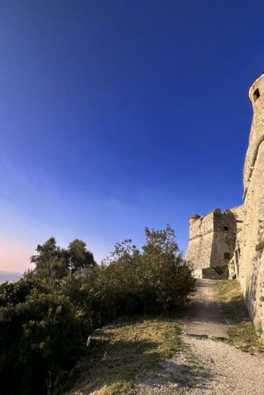 Nice à ma façon : Visiter la Côte d&rsquo;Azur Hors des Sentiers Battus
